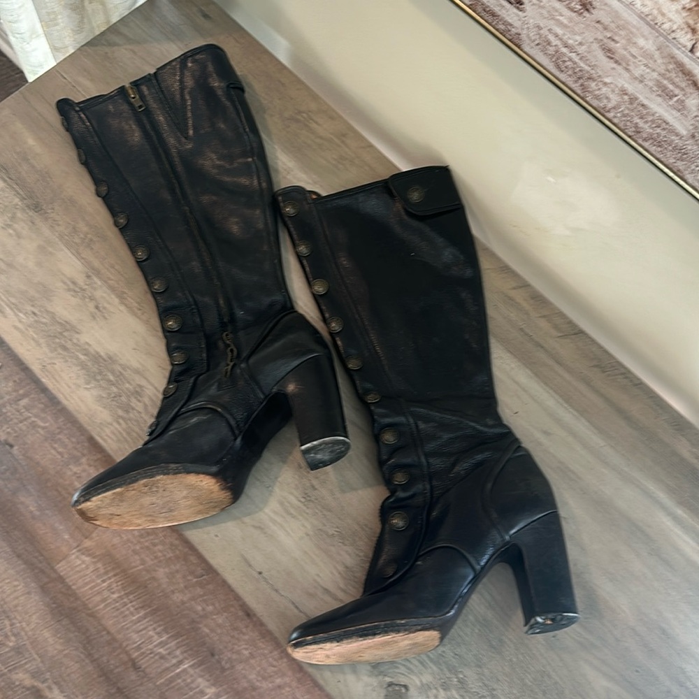 FRYE Adrienne Vintage Boot